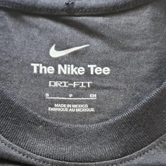 Men's Black Graphic T-Shirt - Picture 2 of 6